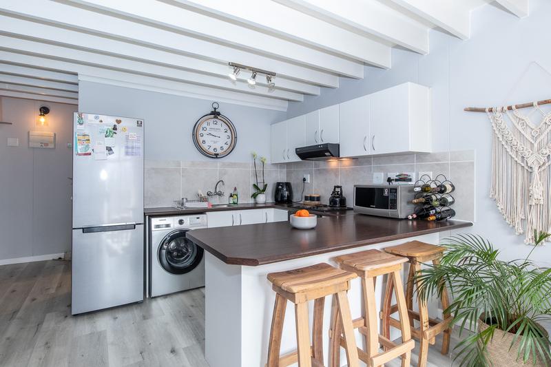 1 Bedroom Property for Sale in Plumstead Western Cape